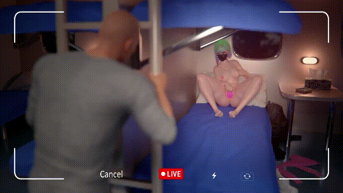 对莉莉的性幻想+火车上的莉莉+卖春的莉莉 有CV [151M]-13.gif